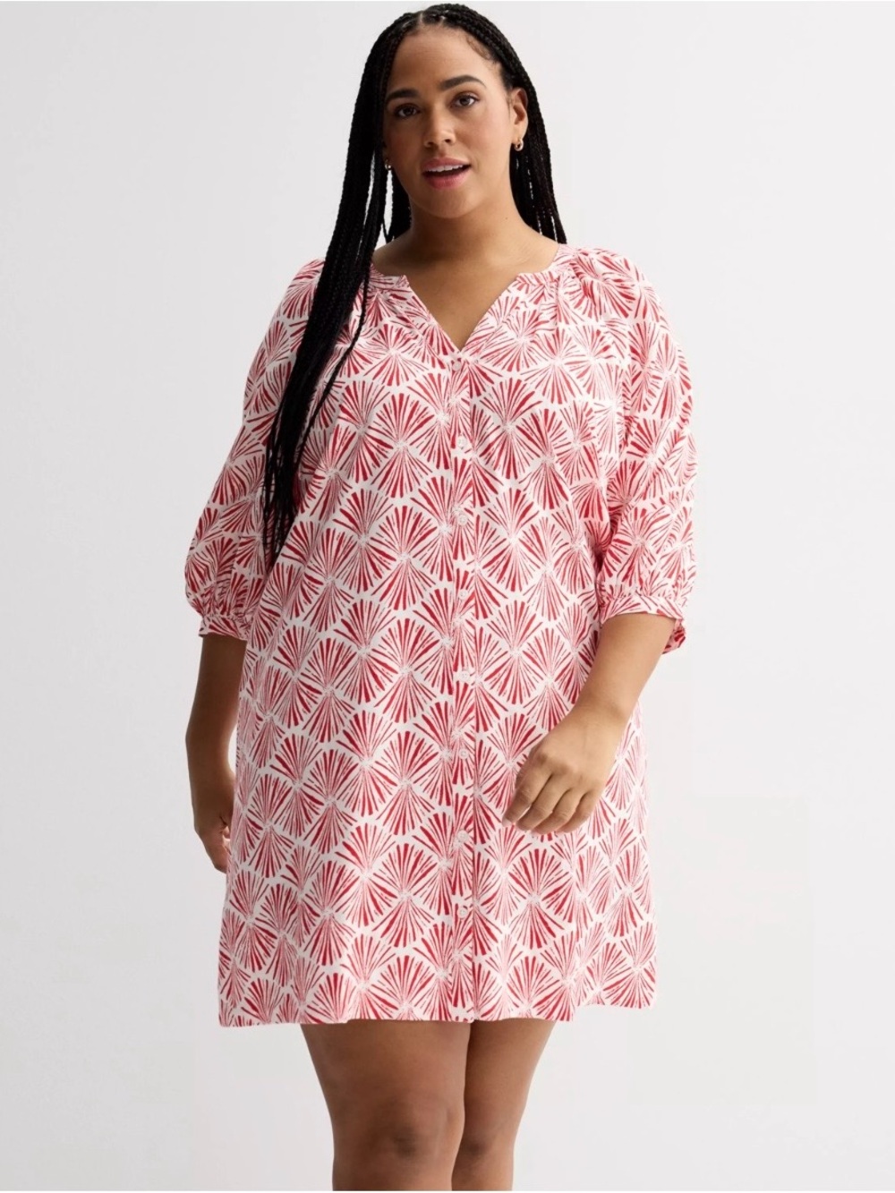 Sonoma Goods For Life red and white shell-print shift dress size M